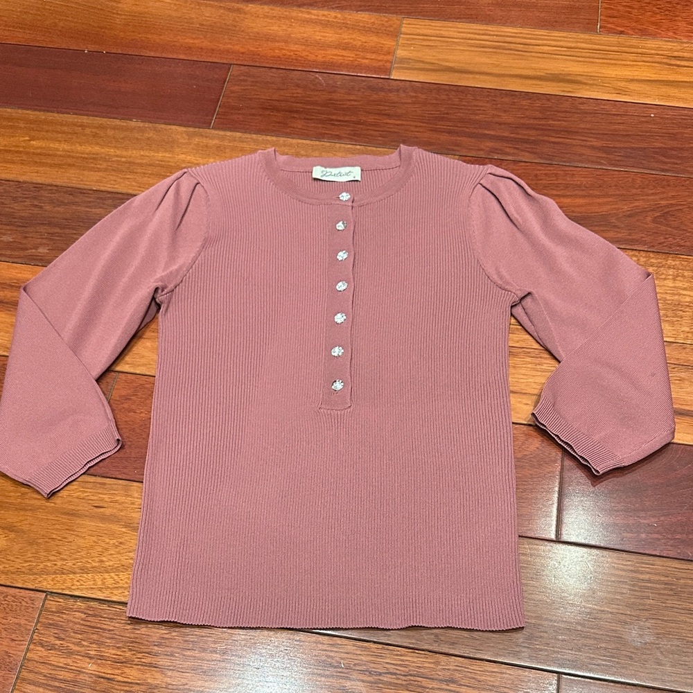 Cute top